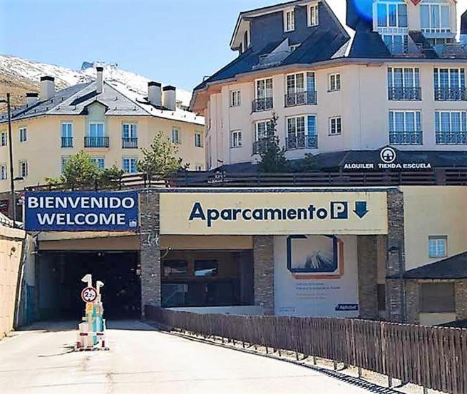 Ski Plaza Sierra Nevada & Zona Baja ภายนอก รูปภาพ