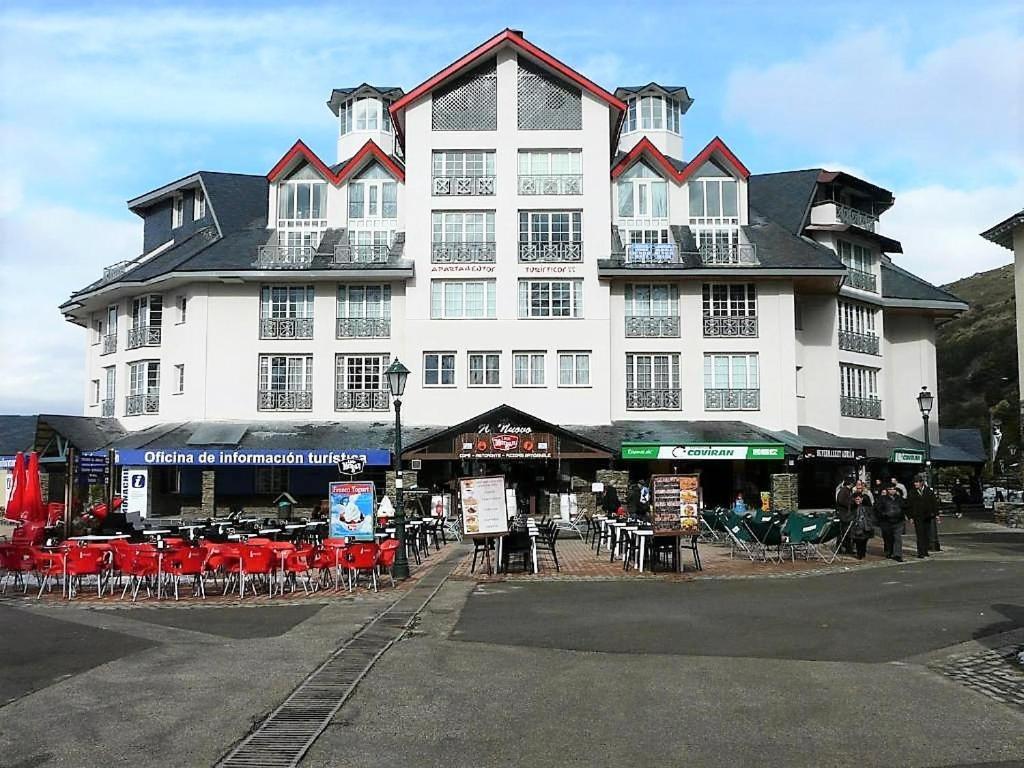 Ski Plaza Sierra Nevada & Zona Baja ภายนอก รูปภาพ