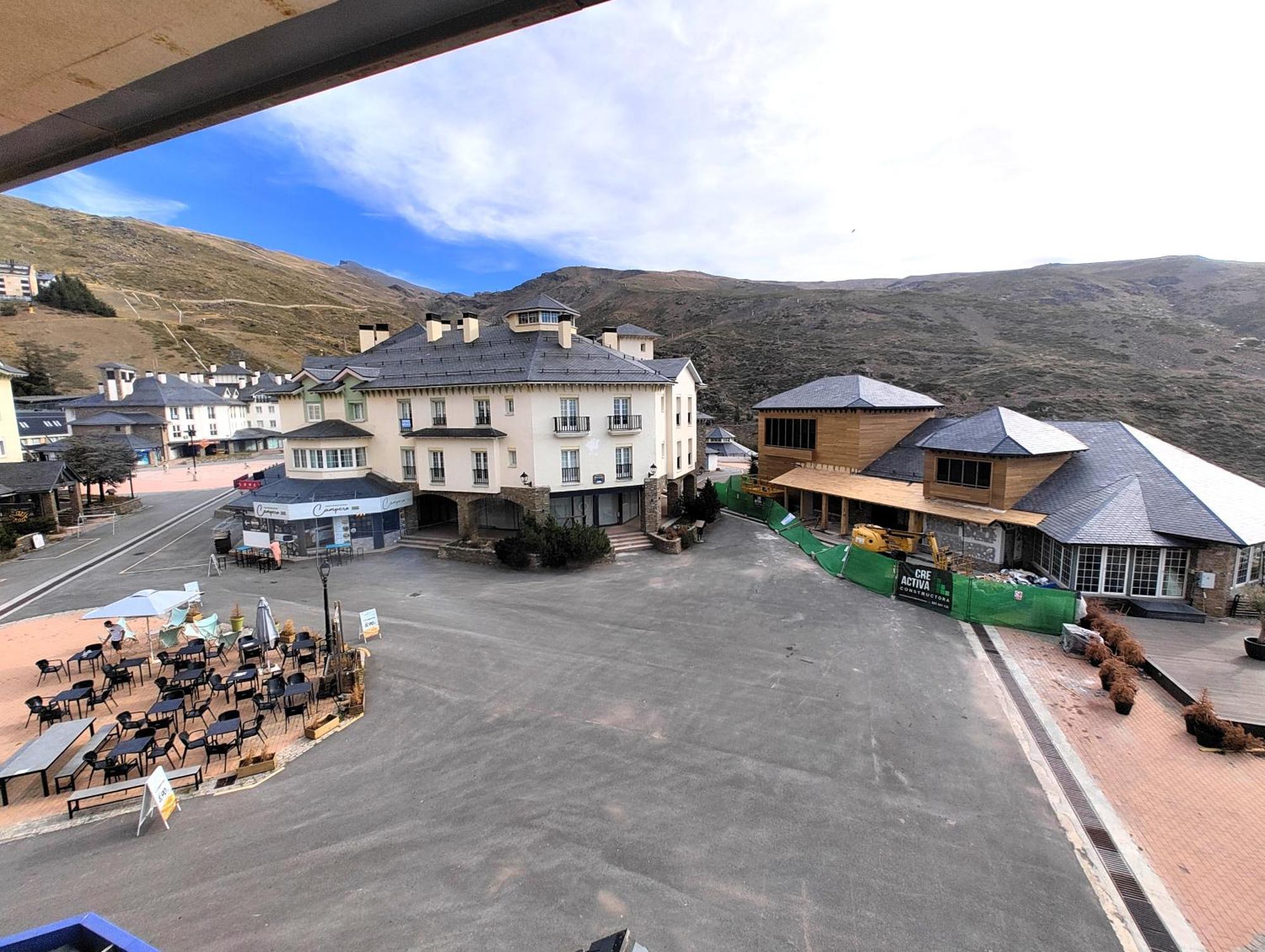 Ski Plaza Sierra Nevada & Zona Baja ภายนอก รูปภาพ